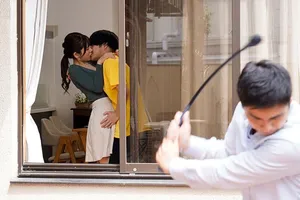 Cậu con trai ở tuổi dậy thì làm cho má cho kế chịu không nổi