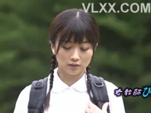 Cùng em đồng nghiệp đụ nhau trên công ty cho tiết kiệm