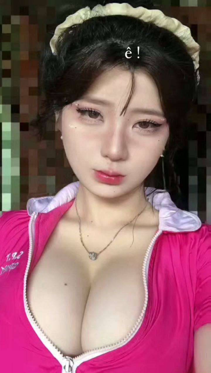 Cưỡng dục ở rạp chiếu phim (vietsub)